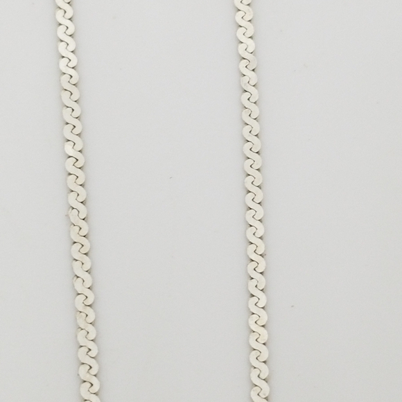 VINTAGE STERLING SILVER & COLORLESS SPINEL PENDANT & SERPENTINE CHAIN NECKLACE - Picture 6 of 8